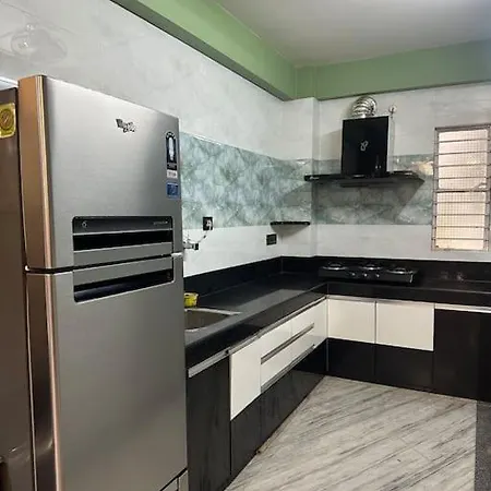 Modern Luxe Haven Apartment Siliguri Exterior photo