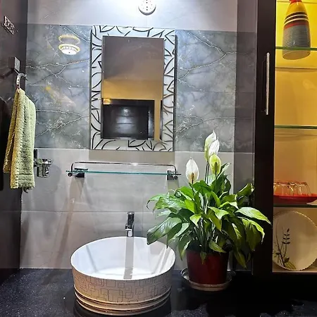 Modern Luxe Haven Apartment Siliguri Exterior photo